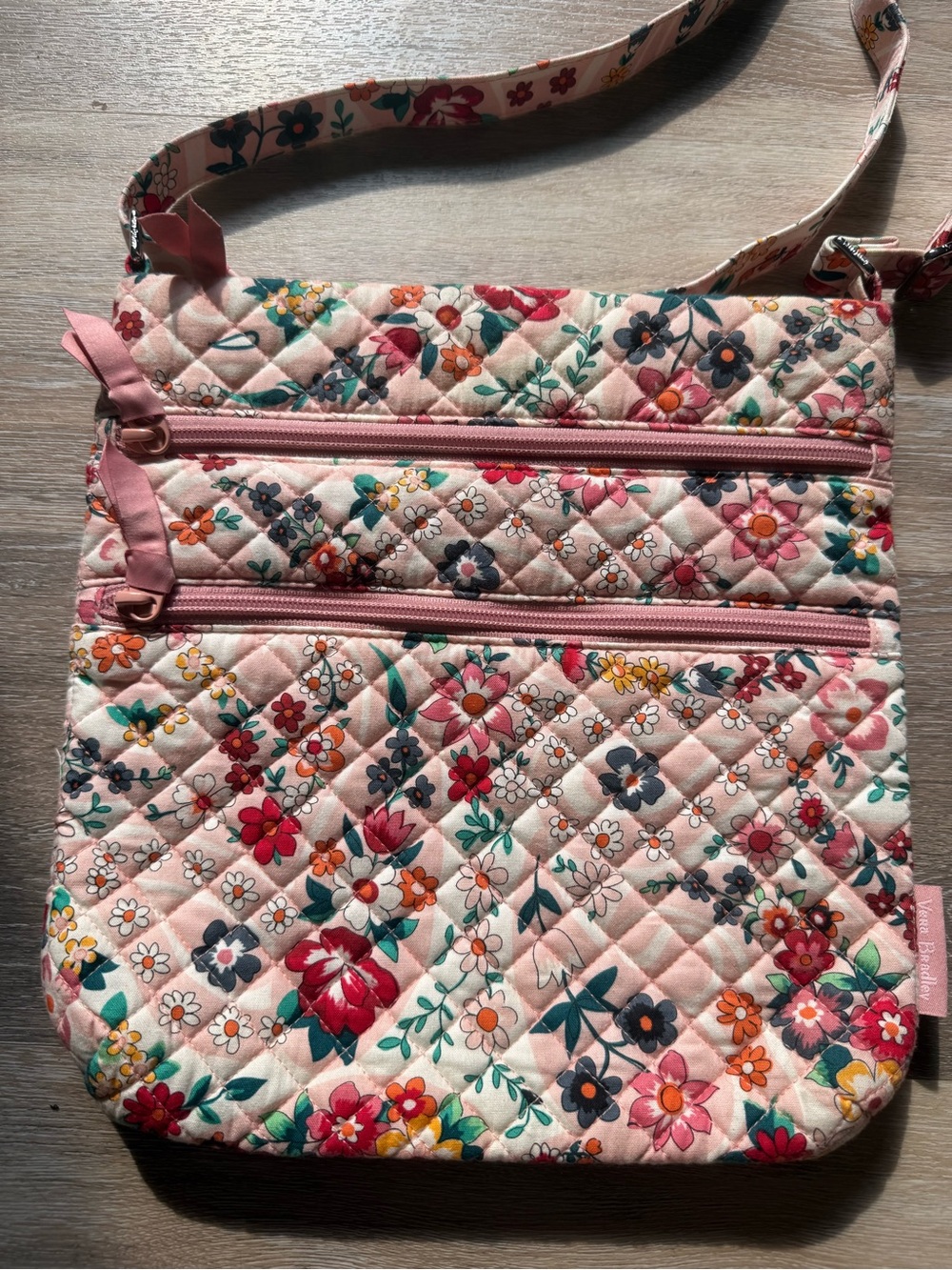 Vera Bradley Prairie Paisley Triple Zip Hipster Crossbody + RFID Turnlock Wallet - Picture 2 of 10